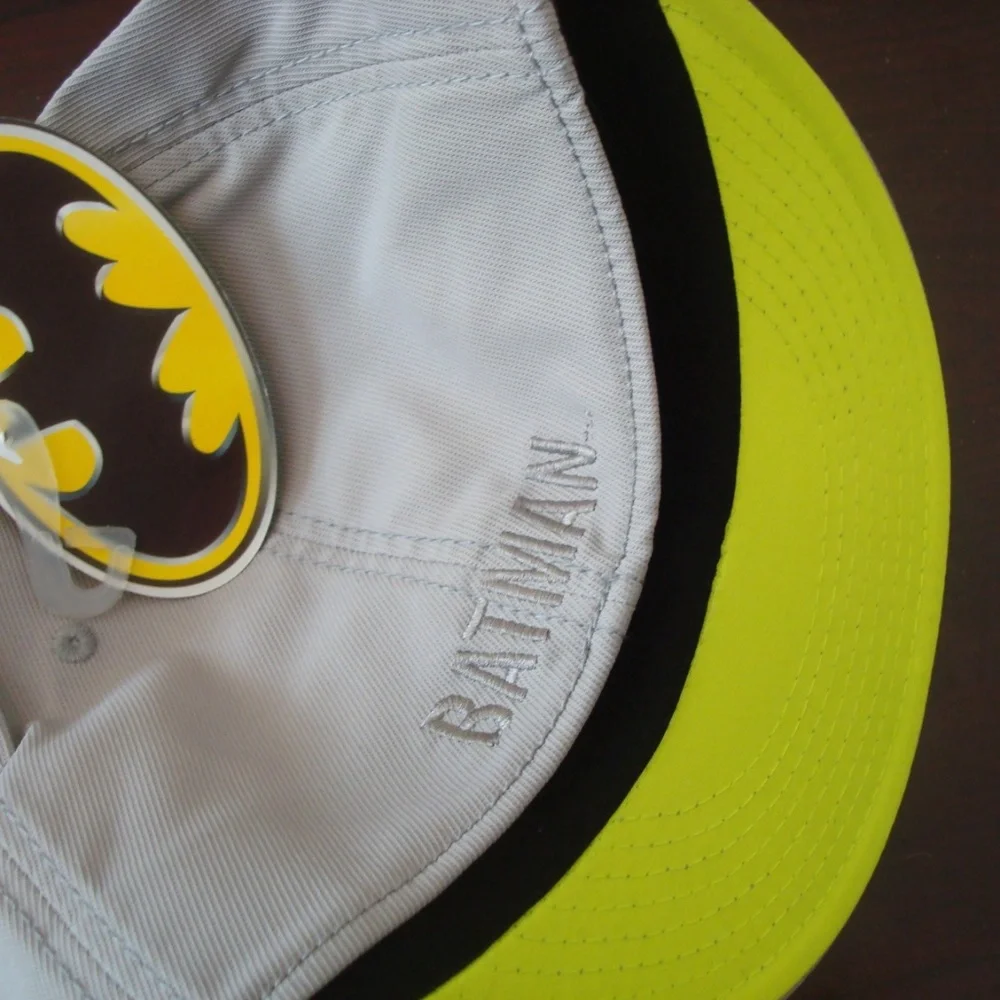 BATMAN GRAY NEON STRETCH‎ HAT CAP